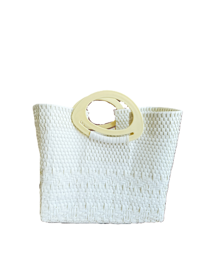 Bolsa con asas de plástico